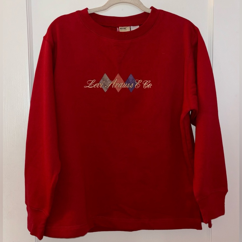 Levi’s Unisex Red Tag Crewneck Sweatshirt